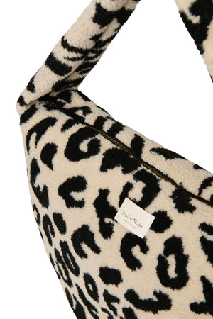 Studio Noos Teddy Cross Body Bag Holy Cow – Reissverschluss im Detail