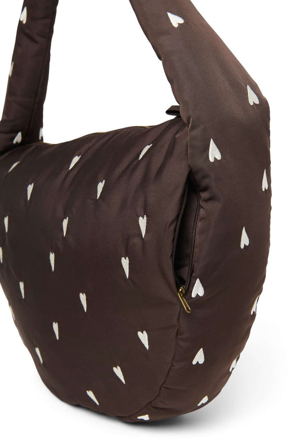 Studio Noos Puffy Cross Body Bag Brown Hearts quer umgehängt getragen