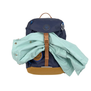 Lässig Wanderrucksack 9L Navy – im Einsatz beim Ausflug