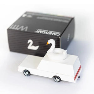 Candylab Schwanenwagen aus massiver Buche, Detailansicht