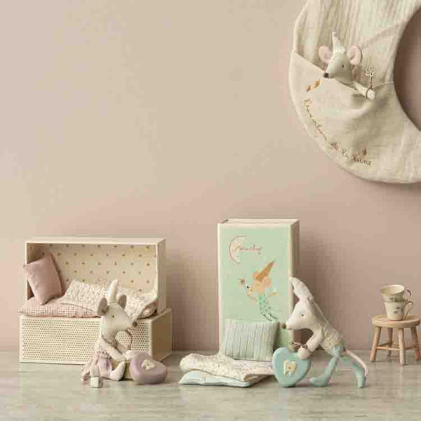 Maileg Zahnfee Maus in Streichholzschachtel Lavendel | Puppen, Spielkombinationen & Spielzeugfiguren | Beluga Kids