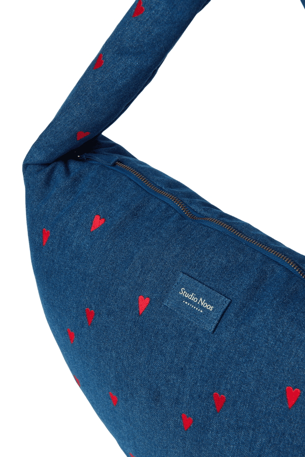 Innenfach der Studio Noos Cross Body Bag Dark Blue Red Hearts