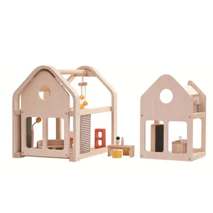 PlanToys Puppenhaus Slide N Go aus nachhaltigem Kautschukholz, Seitenansicht