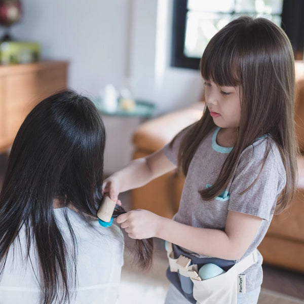 Wooden hairdresser playset 