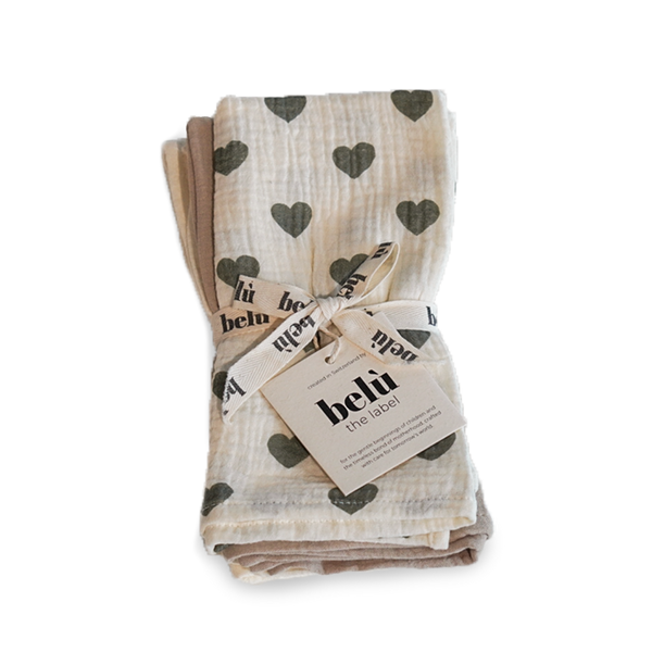 Pack of 3 Green Heart muslin cloths