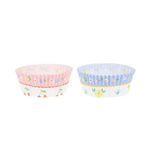 Meri Meri Cupcake-Set Kitten Club auf dekorierten Cupcakes