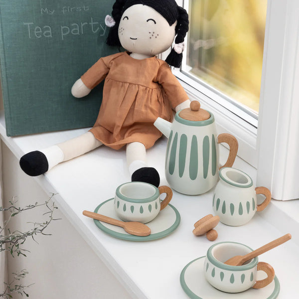 Wooden tea set