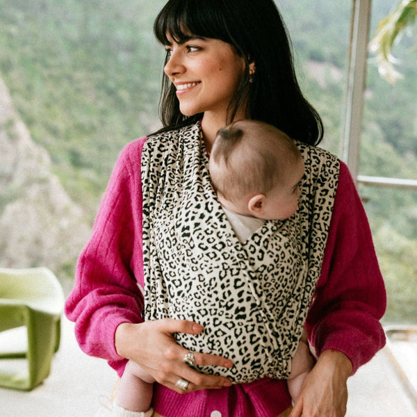 Knotless baby carrier Leo