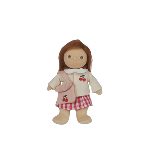 Olli Ella Hazel Hawthorne kombiniert mit einem Dress-Me-Outfit