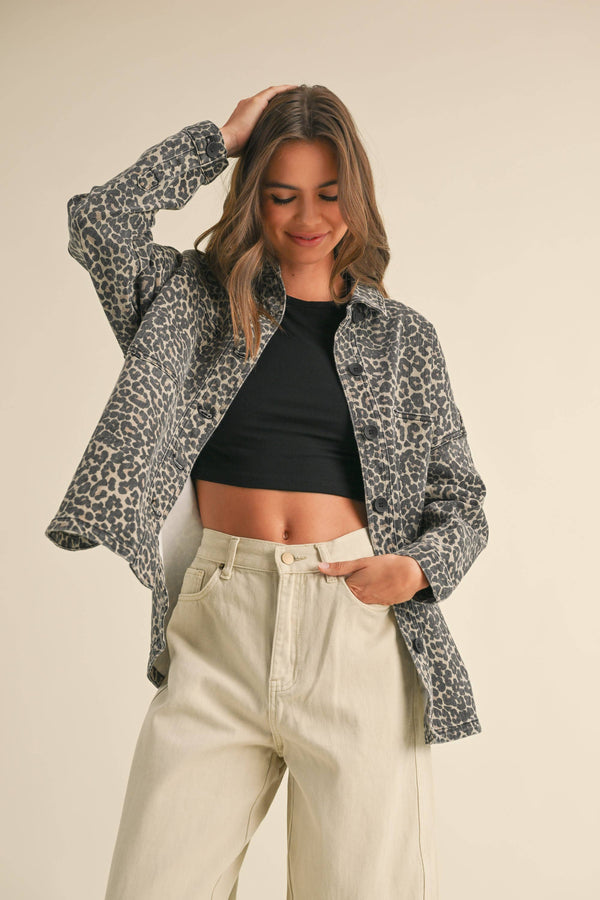 stretch jacket with leopard print