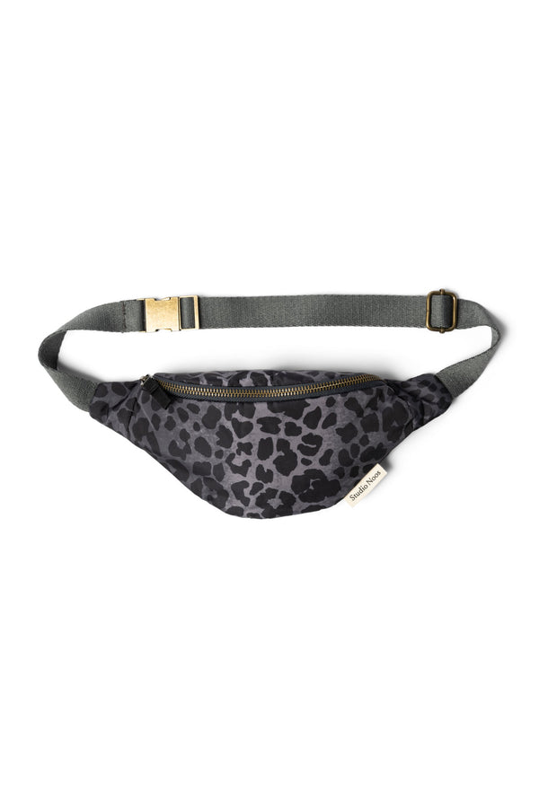 Anatara Leopard Puffy Belt Bag for Kids