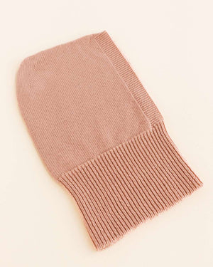 Hvid Balaclava Rose, Gesichtsöffnung im Detail