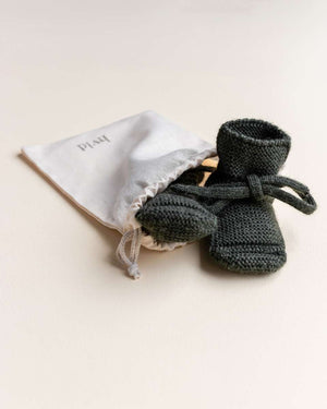 Hvid Booties Pine, Paar von oben