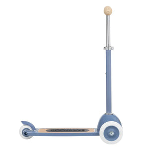 Banwood Scooter blau, Detail der höhenverstellbaren Lenkstange