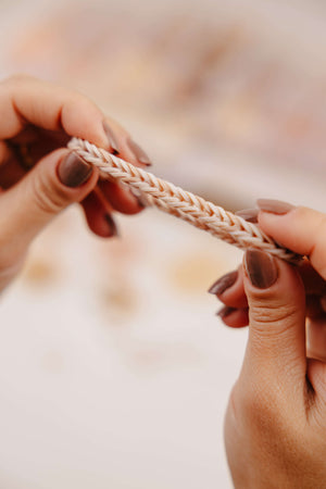 Mini-Quasten und S-Verschlüsse des Banglies Armband-Sets