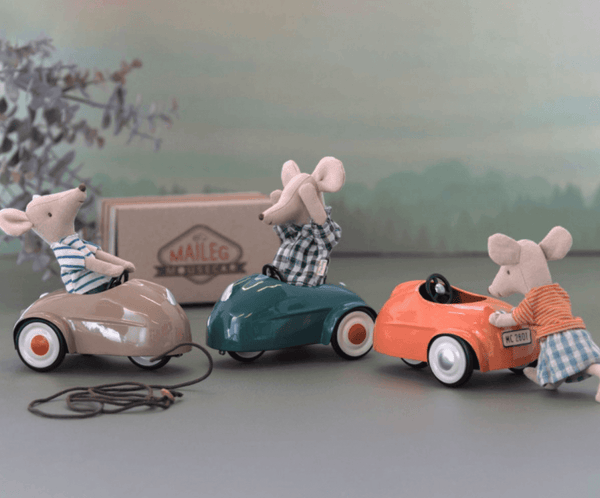 Maileg Maus Auto Braun | Puppenhaus-Zubehör | Beluga Kids
