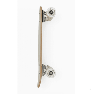 Banwood Skateboard Mint mit Ahorndeck und klarem Grip, der auch barfuss haftet