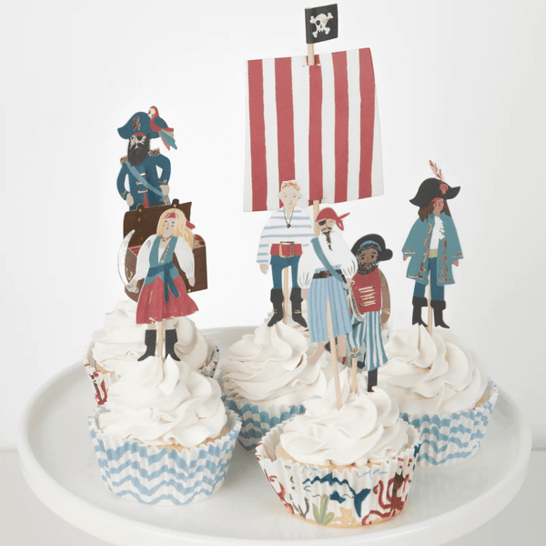 Pirate ship cupcake set