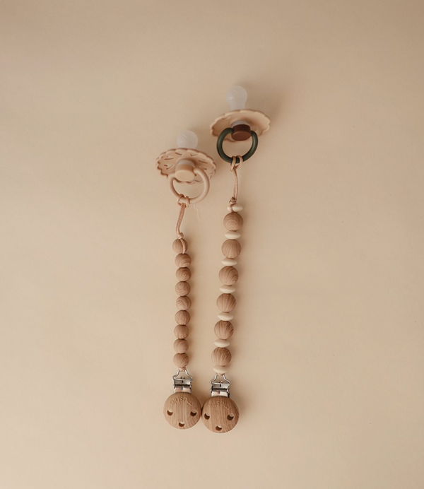 Hera Faux Wood pacifier chain