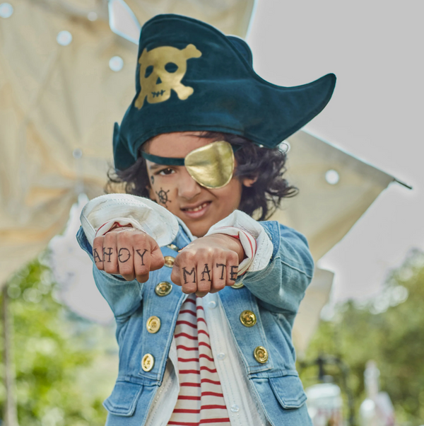 Pirate costume
