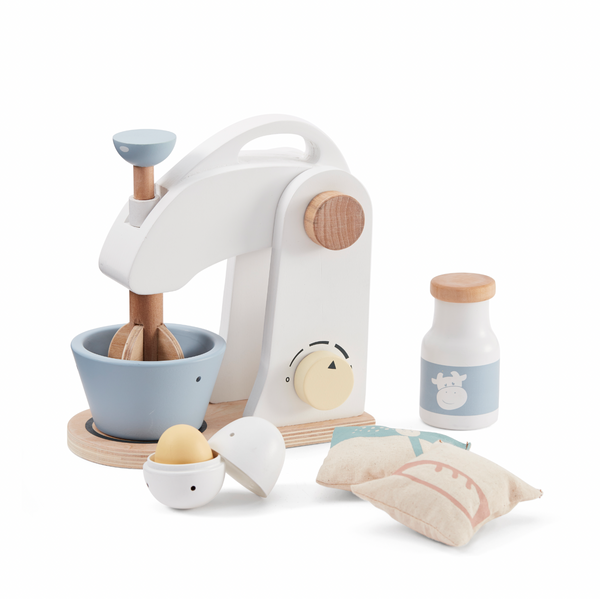 Food processor with accessories