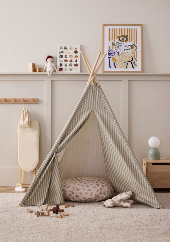 Tipi tent stripes beige