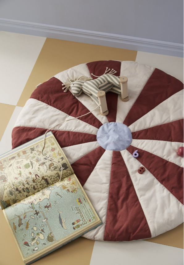 Circus Red playmat