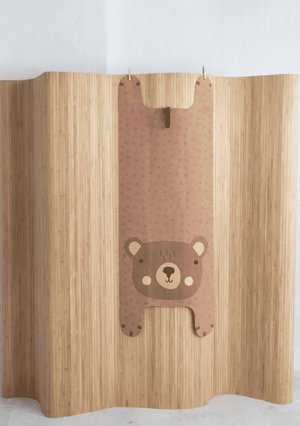 Benno der Bär Kinder-Yogamatte von YOGITIER im Detail