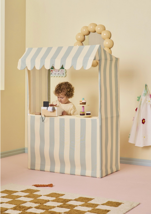 Marktstand von Kids Concept als Bäckerei bespielt