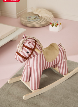 Schaukelpferd Mila von Kids Concept, Füllung aus recyceltem Polyester