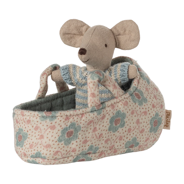 Baby mouse in carrying bag blue 