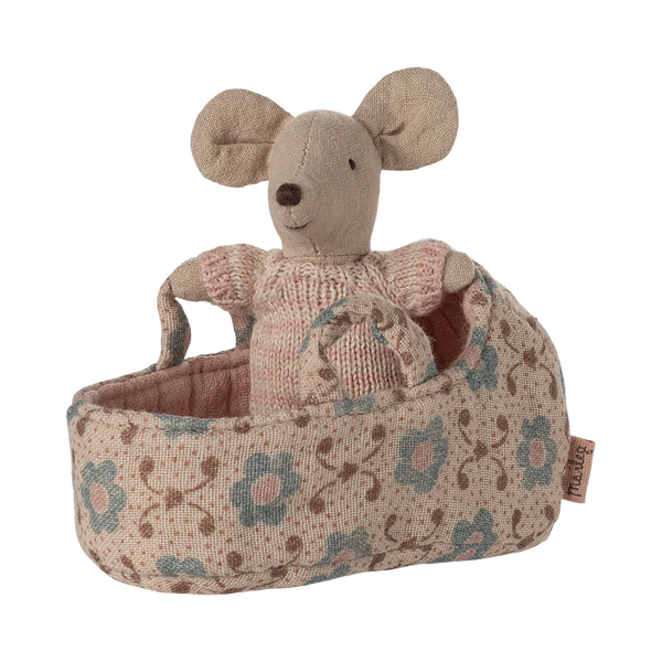 Baby mouse in carrying bag rose 