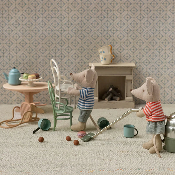 Vintage Mouse Chair Cream 