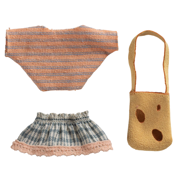 Kleidung & Tasche kleine Schwester