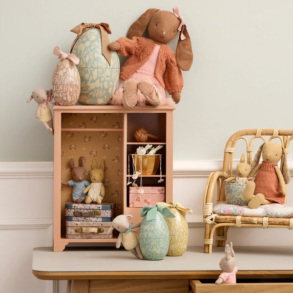 Easter egg for filling, medium powder 