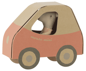 Maileg Fahrer-Maus Kleine Schwester passend zum Maileg Mausauto