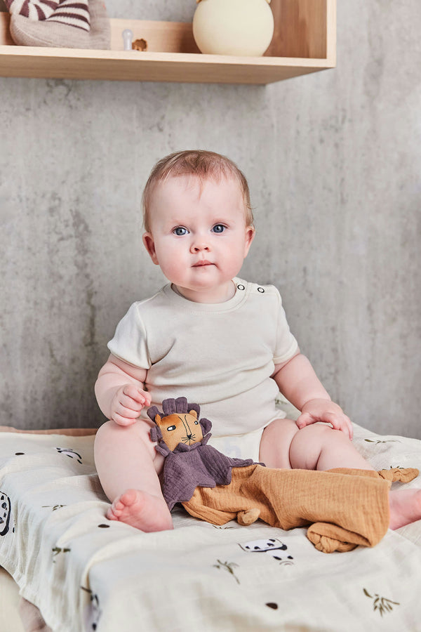 Lobo Lion cuddly toy