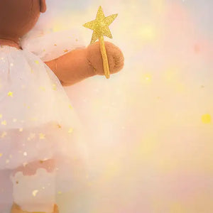 Olli Ella Fairy Freya hält den Zauberstab