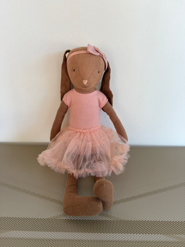 Give a Chance: Hase Grösse 3 Schokobraun / Balletkleid & Rock rosa