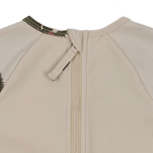Rückenpartie des Konges Sløjd Aster UV-Shirts Kalamata aus 80 % recyceltem Polyester