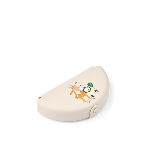 Eugene foldable snack box Around the world