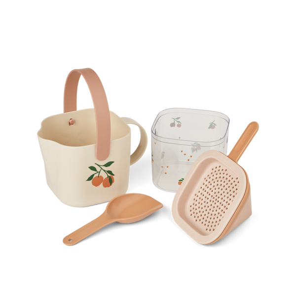 Roald Sand Toy Set Peach / Sea Shell