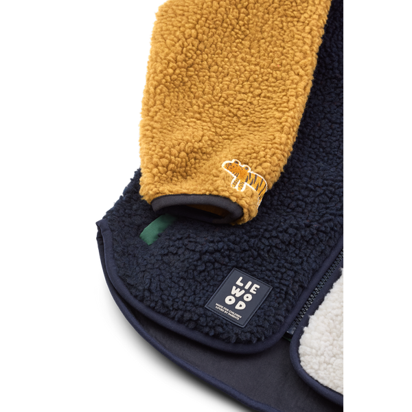 Nolan Pile jacket Around the world