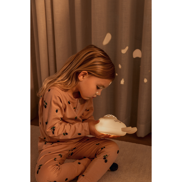 Manuel Rabbit Sound and Projector Lamp Sandy