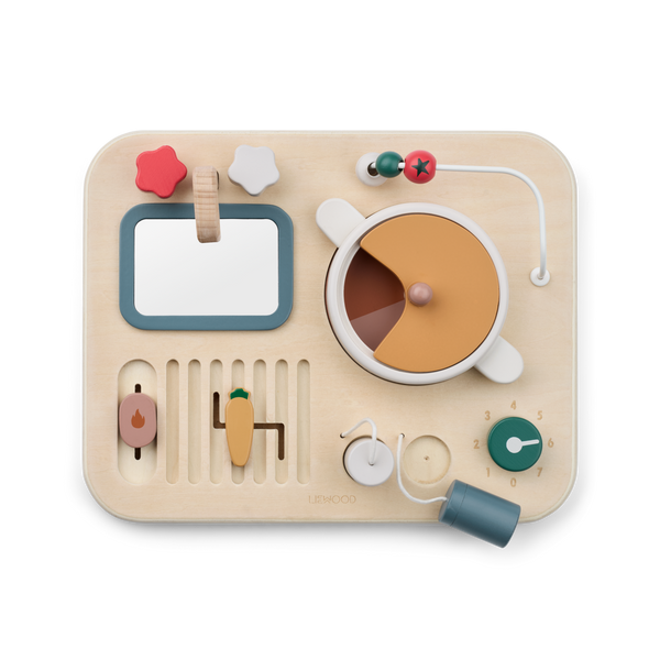 Magnuse "Little Boss" game board 