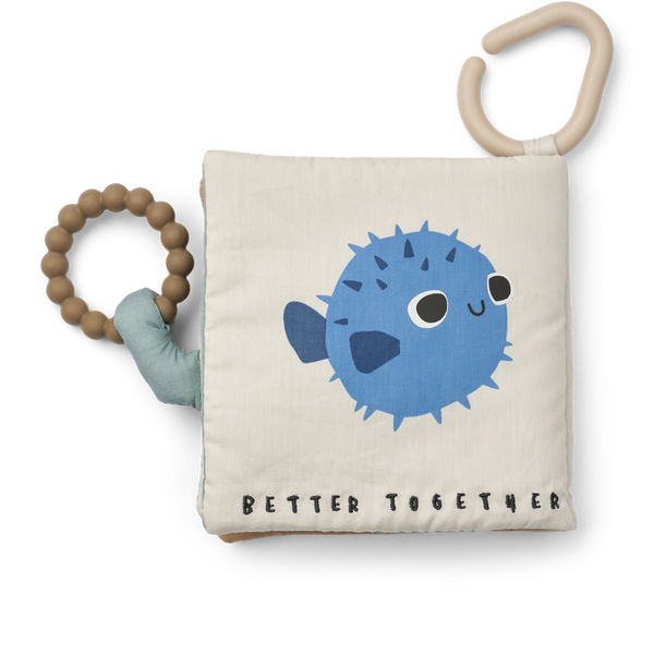 Fey fabric activity book Around the World