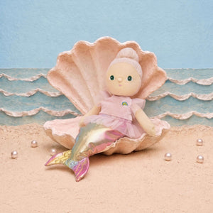 Marina Mermaid kümmert sich um die Meeresbewohner von Seashell Shores
