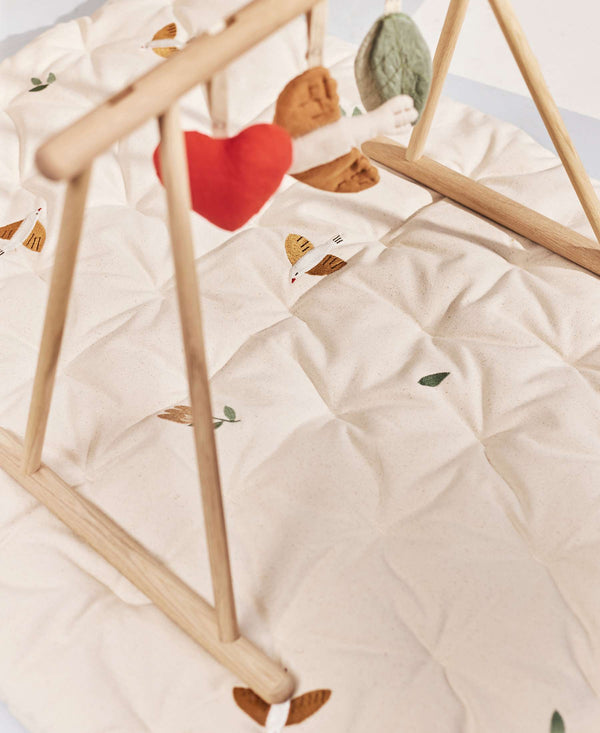 Spielmatratze Meri Songbirds von Dear April als Spielecke