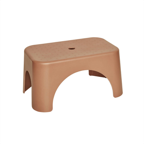Rabbit Step Stool Caramel