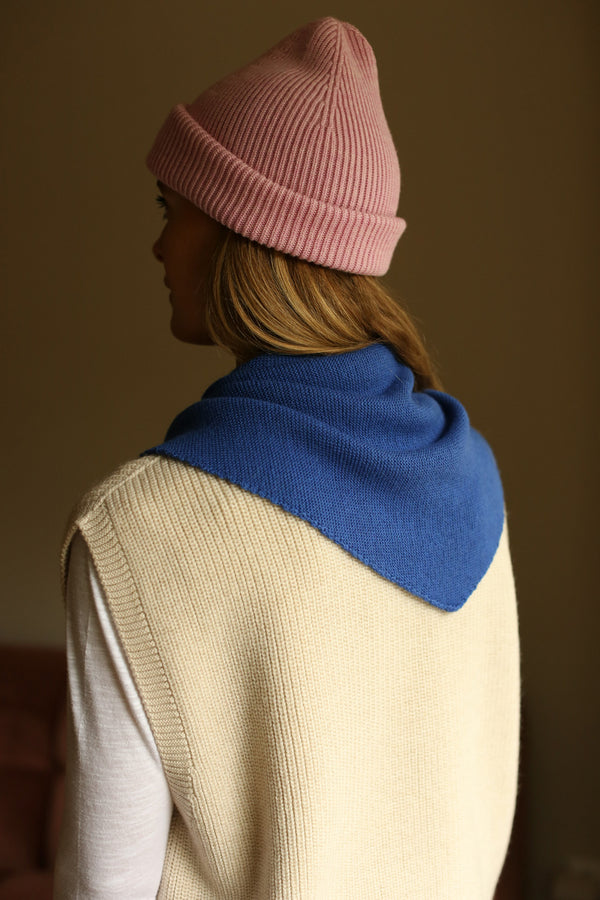 Triangle scarf Josephina Cobalt Blue